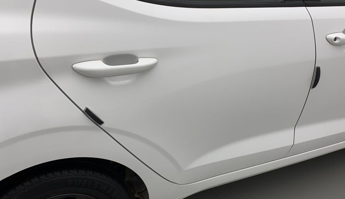 2021 Hyundai GRAND I10 NIOS SPORTZ 1.2 KAPPA VTVT, Petrol, Manual, 39,064 km, Right rear door - Slightly rusted