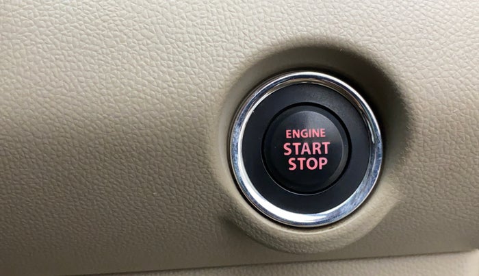 2017 Maruti Dzire ZDI PLUS, Diesel, Manual, 1,21,318 km, Keyless Start/ Stop Button