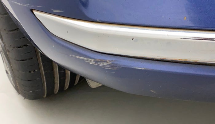 2017 Maruti Dzire ZDI PLUS, Diesel, Manual, 1,21,318 km, Front bumper - Minor scratches