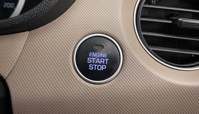 2015 Hyundai Grand i10 ASTA AT 1.2 KAPPA VTVT, Petrol, Automatic, 67,864 km, Keyless Start/ Stop Button
