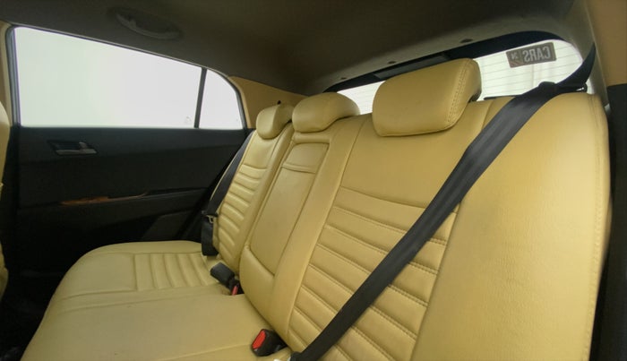 2017 Hyundai Creta SX PLUS AT 1.6 PETROL, Petrol, Automatic, 60,410 km, Right Side Rear Door Cabin
