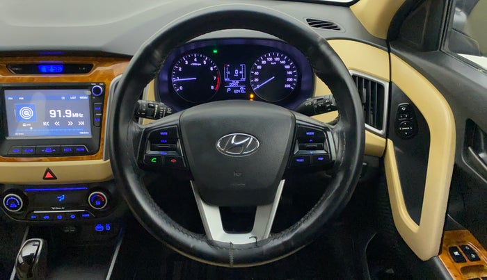 2017 Hyundai Creta SX PLUS AT 1.6 PETROL, Petrol, Automatic, 60,410 km, Steering Wheel Close Up