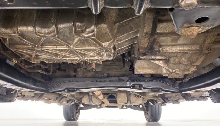 2017 Mahindra XUV500 W6 4X2, Diesel, Manual, 77,268 km, Front Underbody