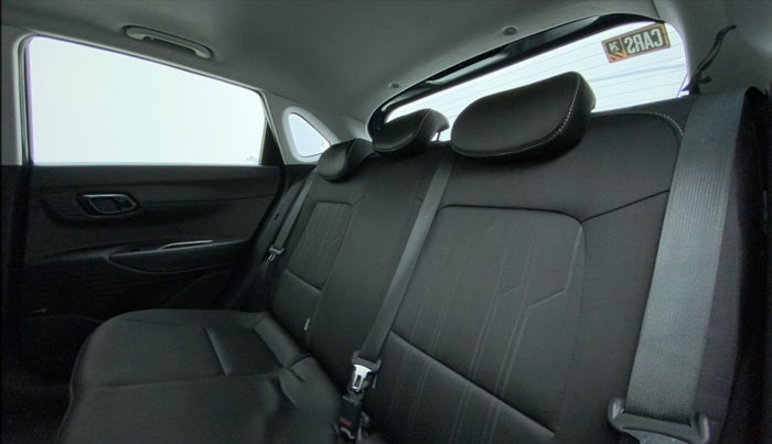 2023 Hyundai NEW I20 ASTA (O) 1.2 AT, Petrol, Automatic, 4,737 km, Right Side Rear Door Cabin