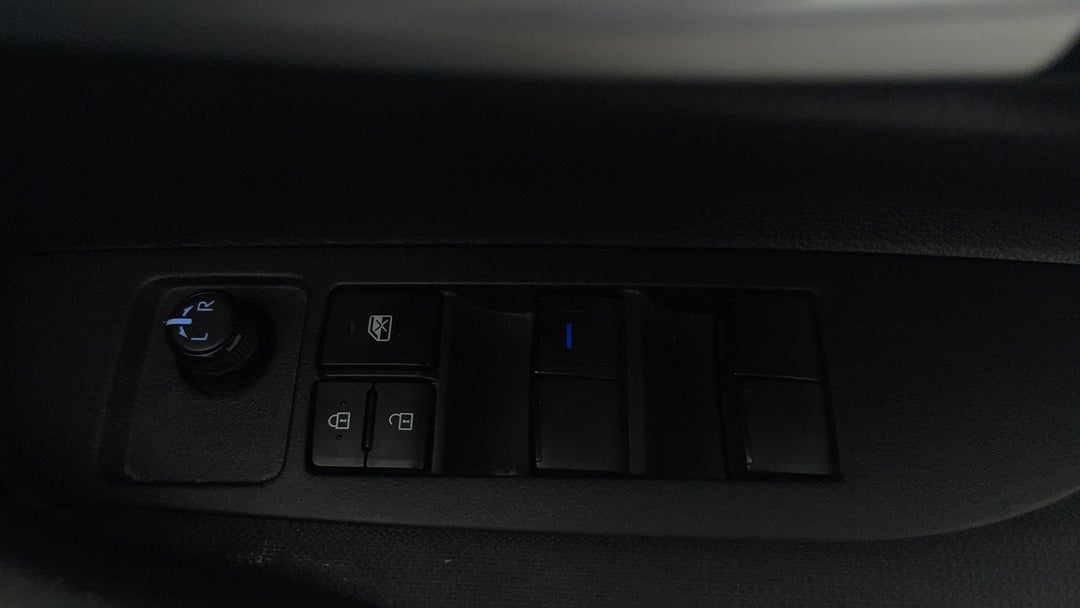Drivers Side Door Panel Controls