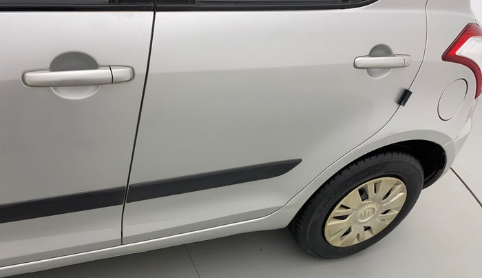 2012 Maruti Swift VXI, Petrol, Manual, 57,806 km, Rear left door - Minor scratches