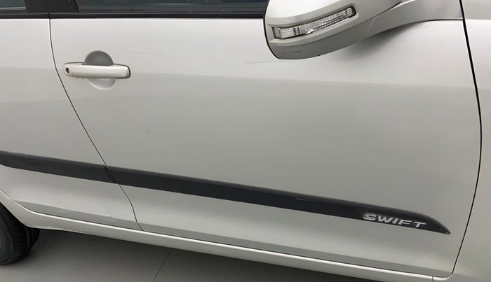 2012 Maruti Swift VXI, Petrol, Manual, 57,806 km, Driver-side door - Slightly dented
