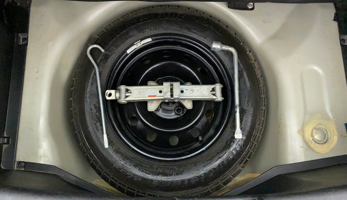 2012 Maruti Swift VXI, Petrol, Manual, 57,806 km, Spare Tyre