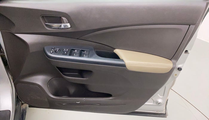 2015 Honda CRV 2.4L 2WD AT, Petrol, Automatic, 57,092 km, Driver Side Door Panels Control
