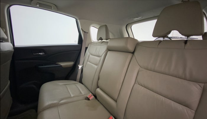 2015 Honda CRV 2.4L 2WD AT, Petrol, Automatic, 57,092 km, Right Side Rear Door Cabin