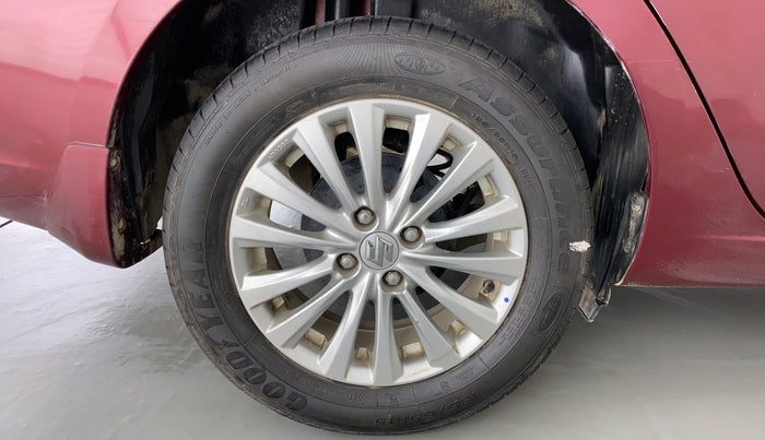 2018 Maruti Ciaz DELTA 1.5 SHVS VVT MT, Petrol, Manual, 29,458 km, Right Rear Wheel