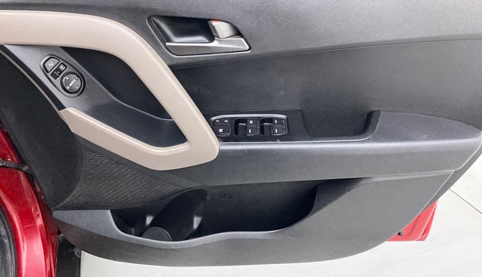 2016 Hyundai Creta 1.6 CRDI SX PLUS AUTO, Diesel, Automatic, 69,111 km, Driver Side Door Panels Control