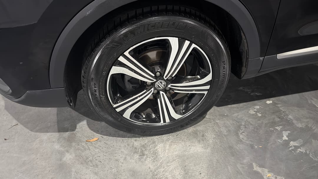2022 MG Zst Vibe, Automatic, 27648 km, Left Front Wheel
