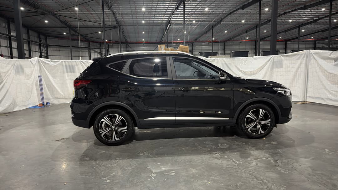 2022 MG Zst Vibe, Automatic, 27648 km, Right Side View