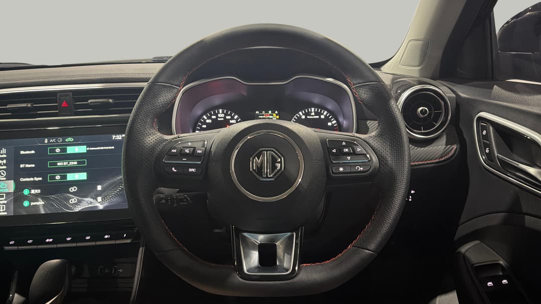 2022 MG Zst Vibe, Automatic, 27648 km, Steering Wheel Close-up