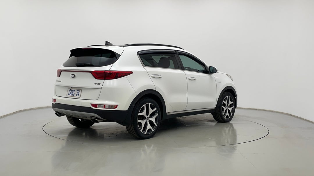 Right Back Diagonal (45- Degree) View