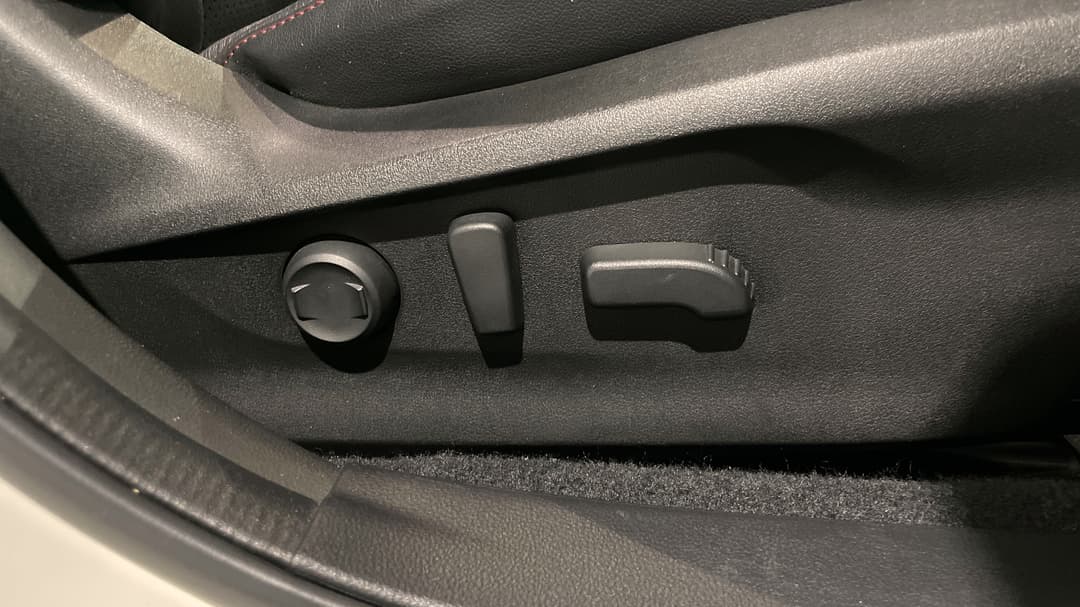 2022 Subaru WRX Ts (AWD), Automatic, 58358 km, Drivers Side Adjustment Panel