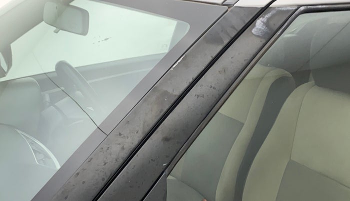 2016 Maruti Swift VXI, Petrol, Manual, 18,055 km, Left A pillar - Slightly dented