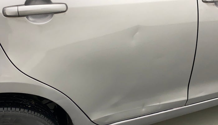 2016 Maruti Swift VXI, Petrol, Manual, 18,055 km, Right rear door - Slightly dented