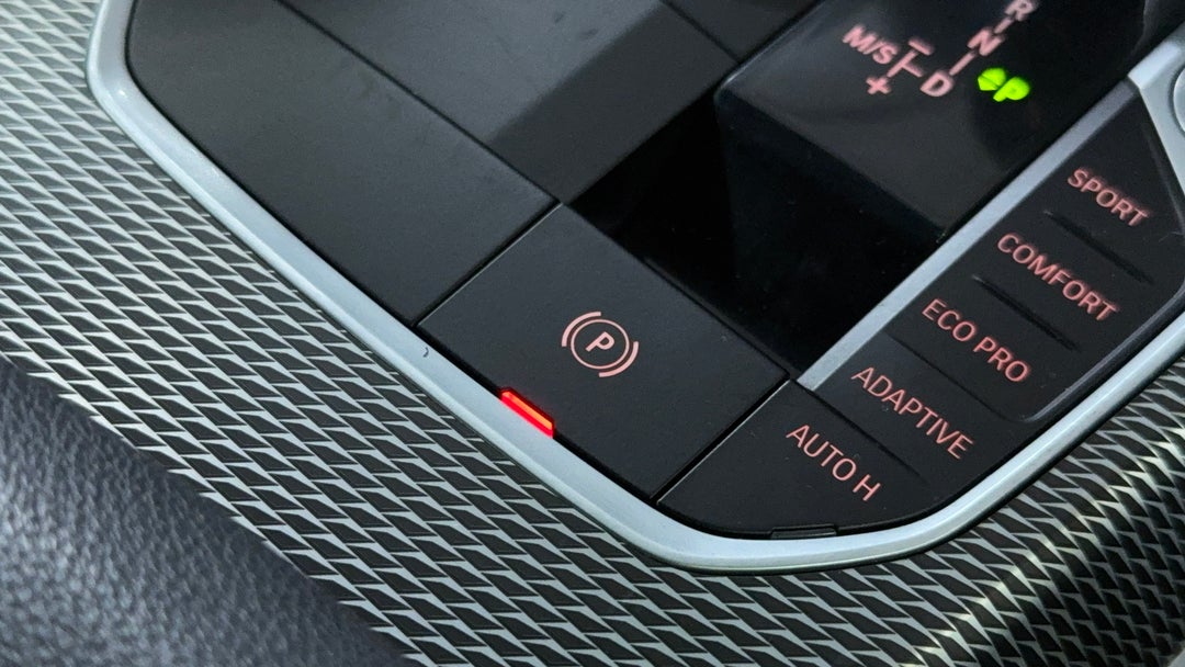 2022 BMW 3 30i M Sport, Automatic, 71167 km, Handbrake