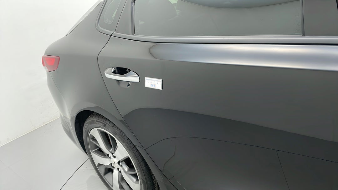 Doors Rear LHS Scratch