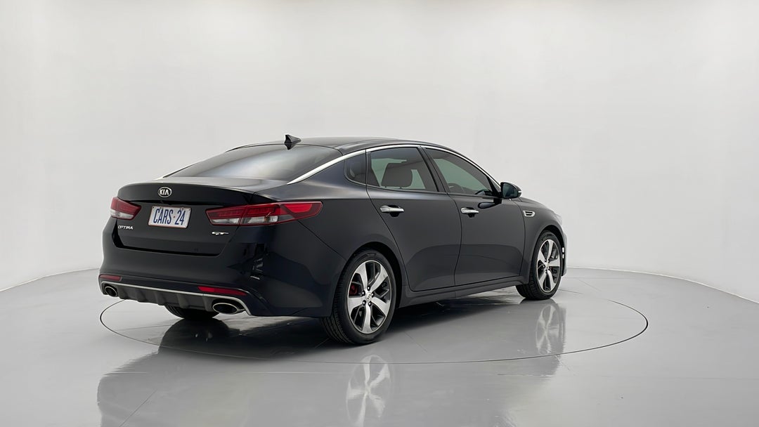 Right Back Diagonal (45- Degree) View