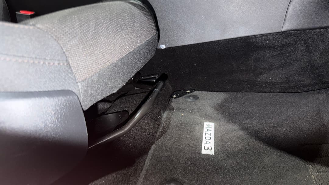 2024 Mazda Mazda3 G20 Pure, Automatic, 17396 km, Drivers Side Adjustment Panel