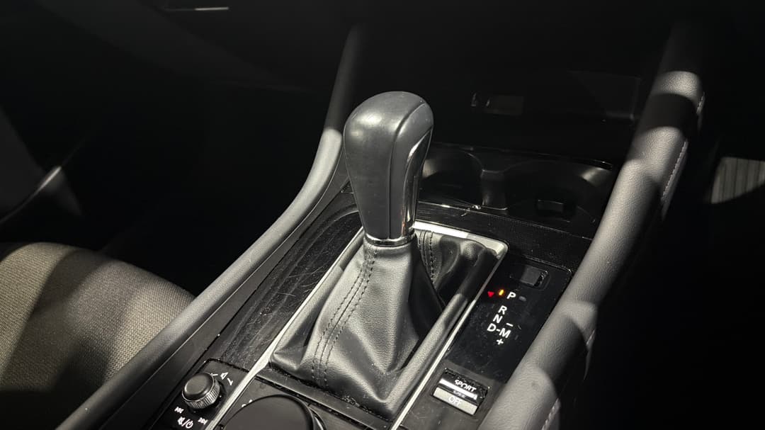 2024 Mazda Mazda3 G20 Pure, Automatic, 17396 km, Gear Lever 