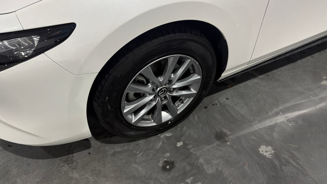 2024 Mazda Mazda3 G20 Pure, Automatic, 17396 km, Left Front Wheel