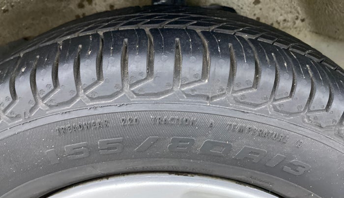2019 Maruti Eeco 5 STR WITH AC PLUSHTR, Petrol, Manual, 45,918 km, Left Front Tyre Tread