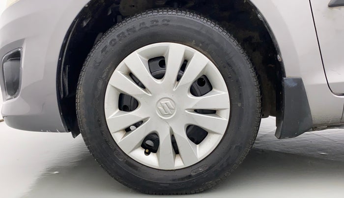 2014 Maruti Swift Dzire VXI, Petrol, Manual, 32,243 km, Left Front Wheel
