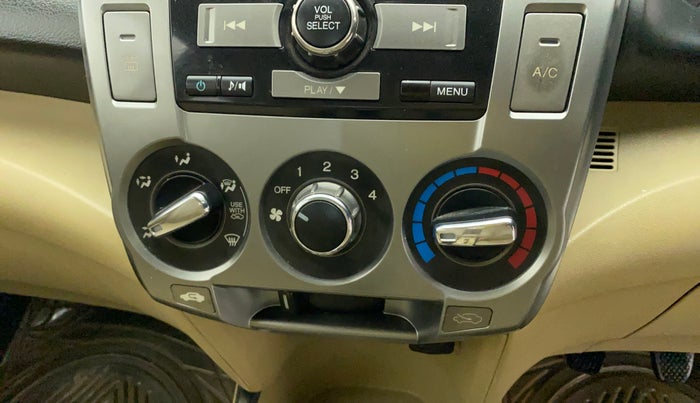 2013 Honda City 1.5L I-VTEC S MT, Petrol, Manual, 57,798 km, AC Unit - Directional switch has minor damage