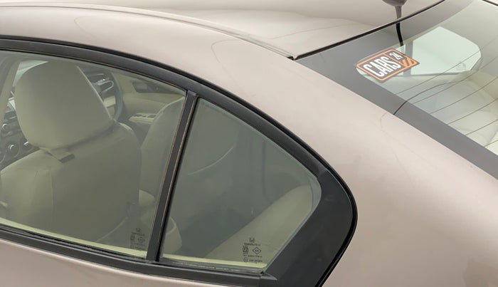 2013 Honda City 1.5L I-VTEC S MT, Petrol, Manual, 57,798 km, Left C pillar - Paint is slightly faded