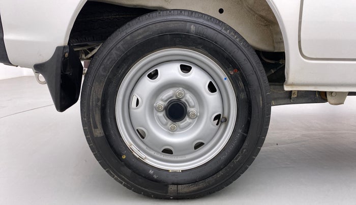 2019 Maruti Eeco 7 STR, Petrol, Manual, 3,307 km, Right Rear Wheel