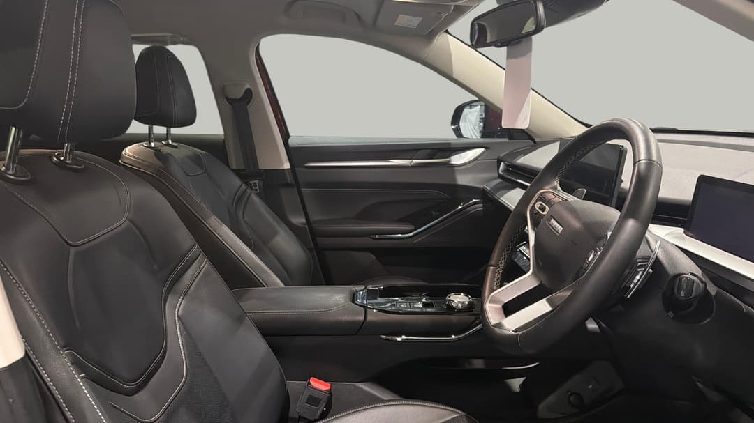2023 GWM Haval H6 Ultra, Automatic, 43838 km, Right Side Front Door Cabin View