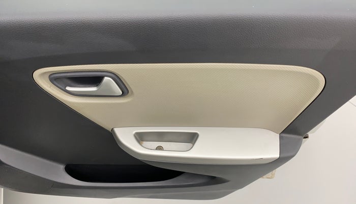 2016 Maruti Alto K10 VXI P, Petrol, Manual, 15,578 km, Driver Side Door Panels Control