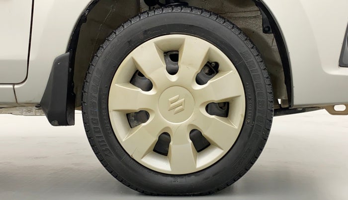 2016 Maruti Alto K10 VXI P, Petrol, Manual, 15,578 km, Right Front Wheel