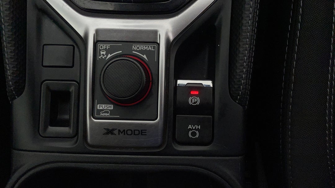 2024 Subaru Forester 2.5i (AWD), Automatic, 39826 km, Handbrake