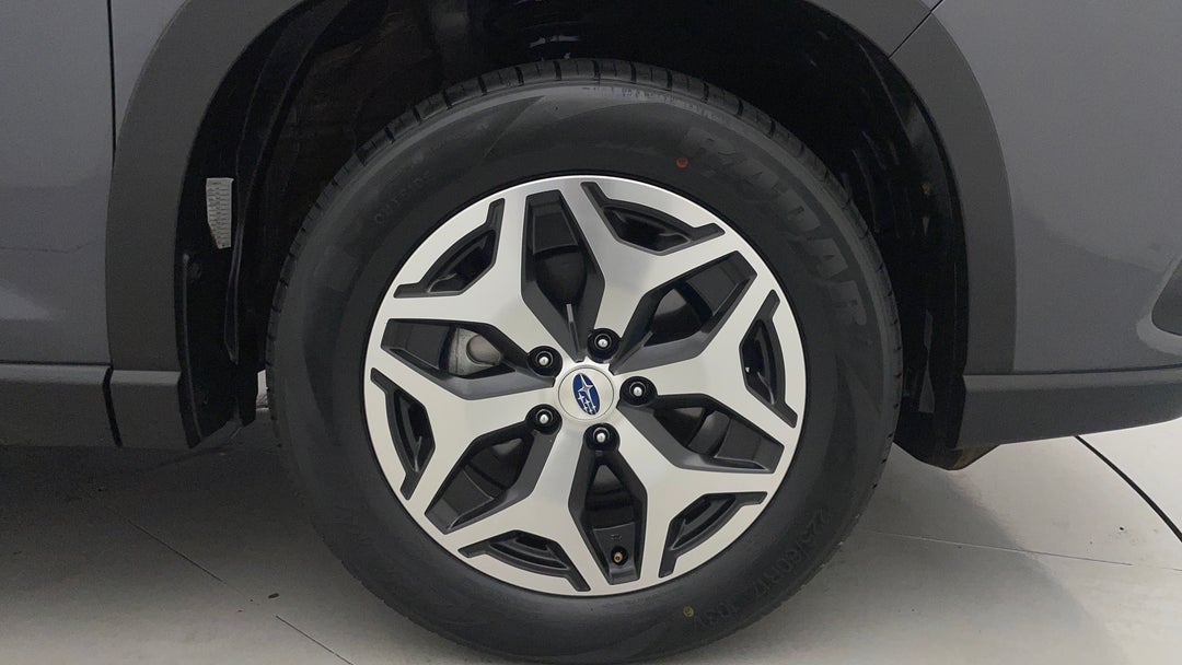 2024 Subaru Forester 2.5i (AWD), Automatic, 39826 km, Right Front Wheel