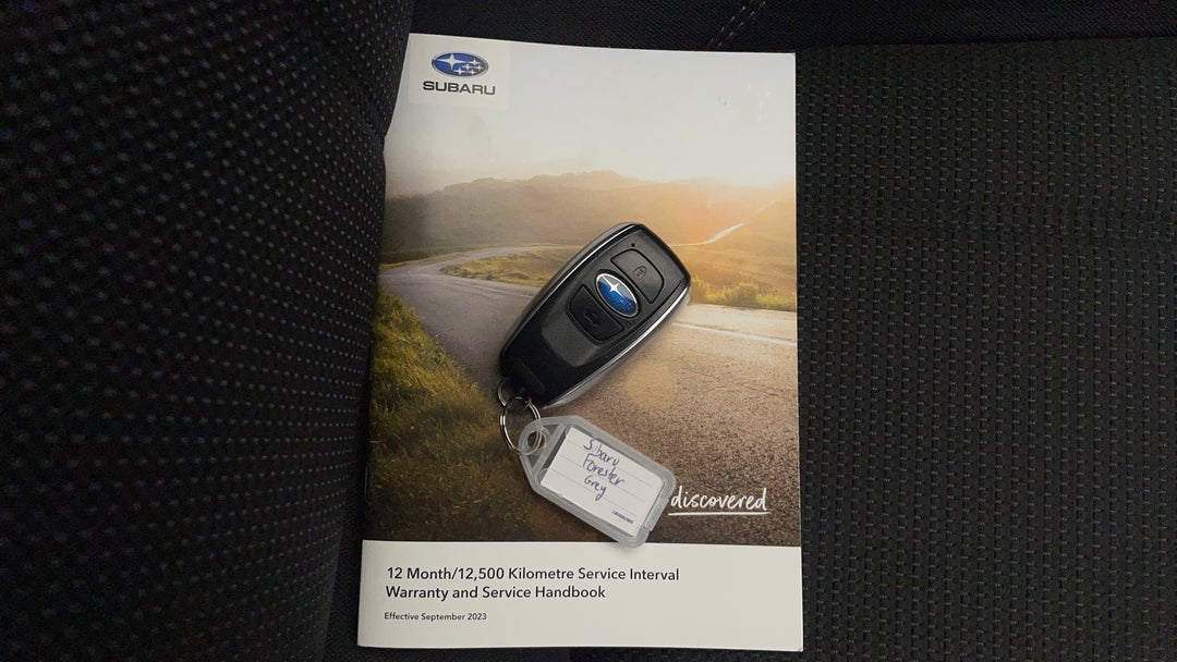 2024 Subaru Forester 2.5i (AWD), Automatic, 39826 km, Key Close-up