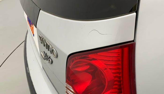2011 Hyundai Santro Xing GLS, Petrol, Manual, 33,508 km, Dicky (Boot door) - Minor scratches