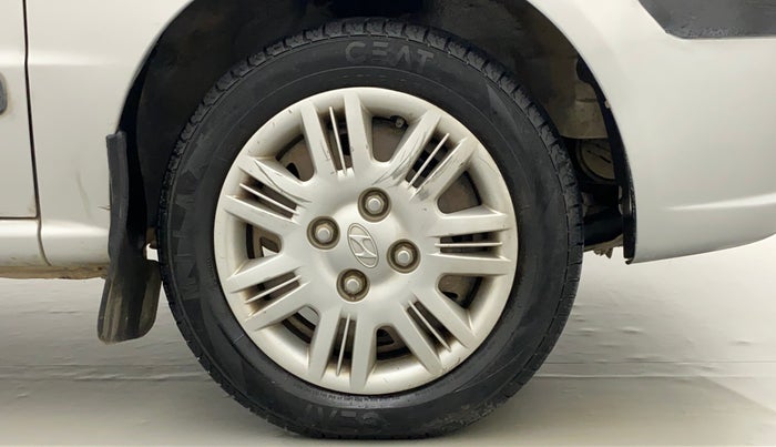 2011 Hyundai Santro Xing GLS, Petrol, Manual, 33,508 km, Right Front Wheel