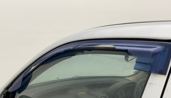 2011 Hyundai Santro Xing GLS, Petrol, Manual, 33,508 km, Front passenger door - Door visor damaged