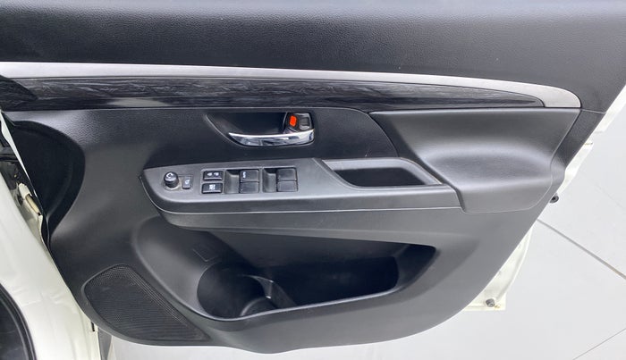2019 Maruti XL6 ALPHA SHVS  MT, Petrol, Manual, 19,573 km, Driver Side Door Panels Control
