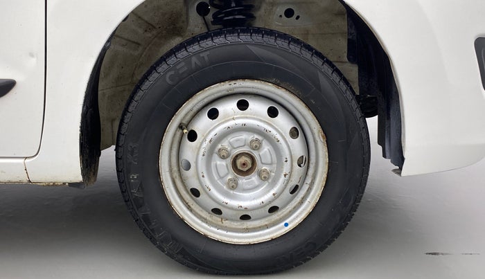 2014 Maruti Wagon R 1.0 LXI, Petrol, Manual, 59,169 km, Right Front Wheel