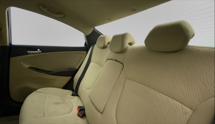 2012 Hyundai Verna FLUIDIC 1.6 VTVT SX, Petrol, Manual, 59,552 km, Right Side Rear Door Cabin