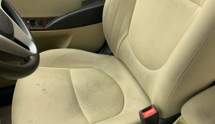 2012 Hyundai Verna FLUIDIC 1.6 VTVT SX, Petrol, Manual, 59,552 km, Driver seat - Cover slightly stained