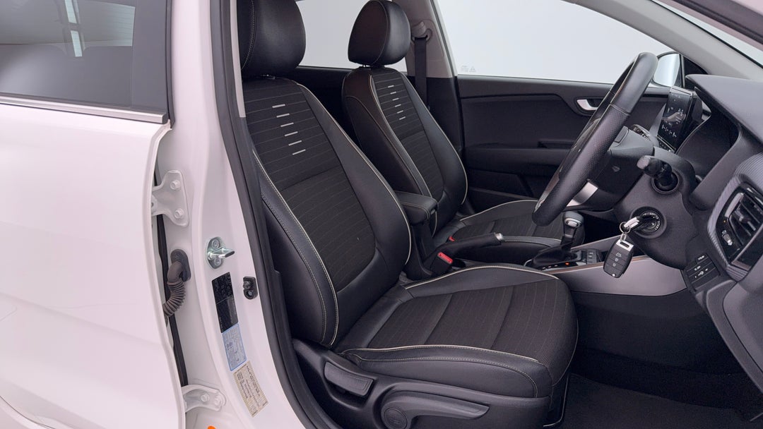 2023 Kia Rio Gt-line, Automatic, 30713 km, Right Side Front Door Cabin View