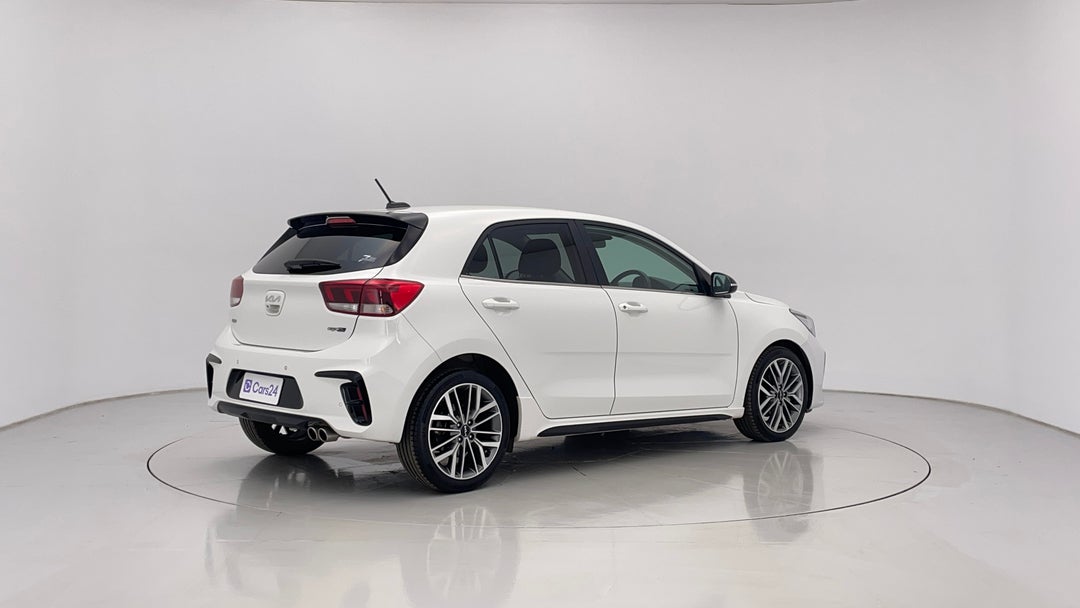 2023 Kia Rio Gt-line, Automatic, 30713 km, Right Back Diagonal (45- Degree) View