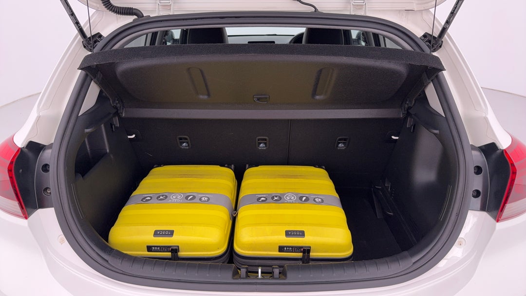 2023 Kia Rio Gt-line, Automatic, 30713 km, Boot Inside View with Luggage